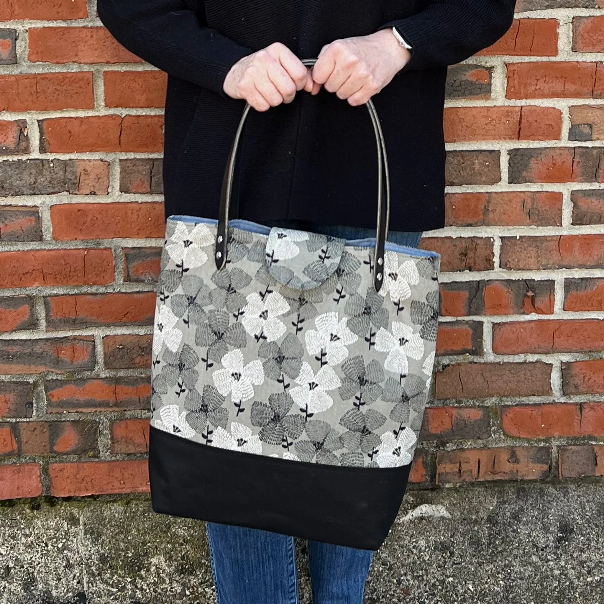 Lincoln Tote Bag Complete Kit - Gray Floral